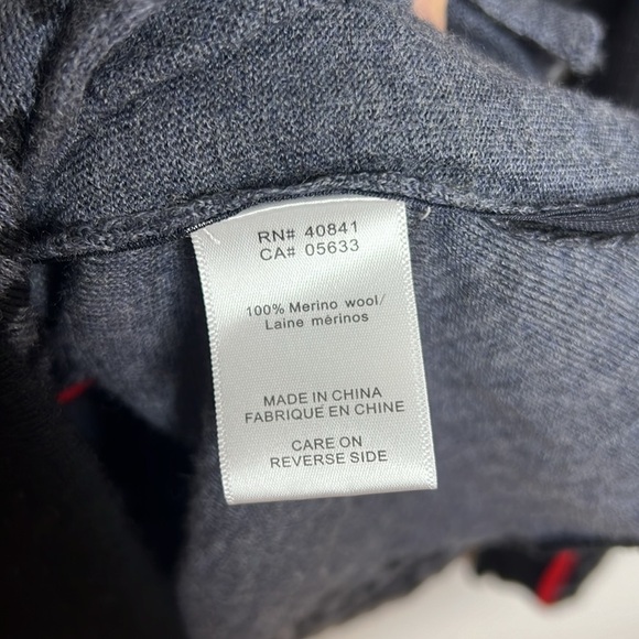 Icelandic Design 100% Merino Wool Zip Up Funnel Neck Winter Sweater - Picture 10 of 11